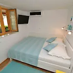Apartment Sea Side *
