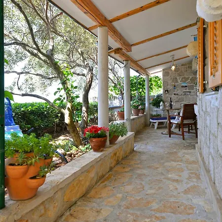 Sea Side Apartment